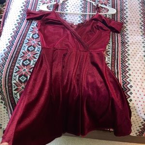 lulu’s burgundy velvet off the shoulder mini dress